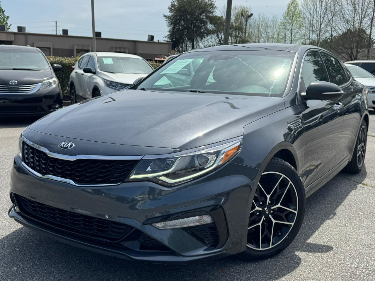 Used 2020 Kia Optima SE FWD image 3