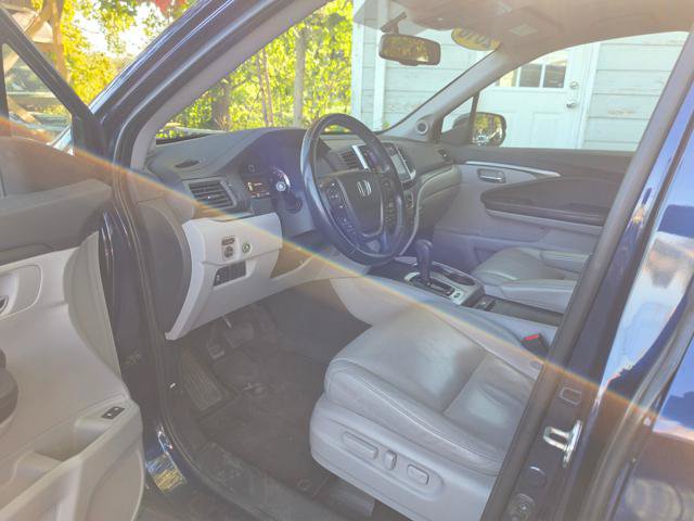 Used 2016 Honda Pilot EX-L image 10