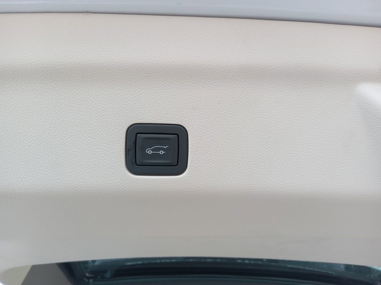 New 2026 Cadillac Escalade ESV Platinum Sport image 30