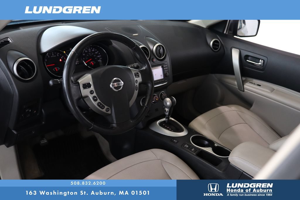Used 2012 Nissan Rogue SL AWD/4WD image 8
