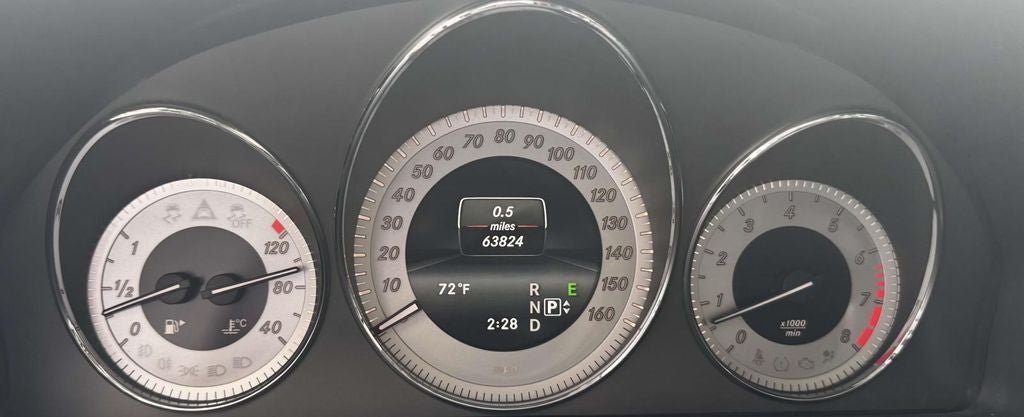 Used 2015 Mercedes-Benz GLK 350 4MATIC image 26