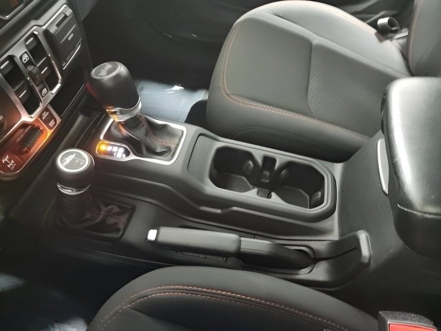 Used 2023 Jeep Wrangler Unlimited Rubicon image 29