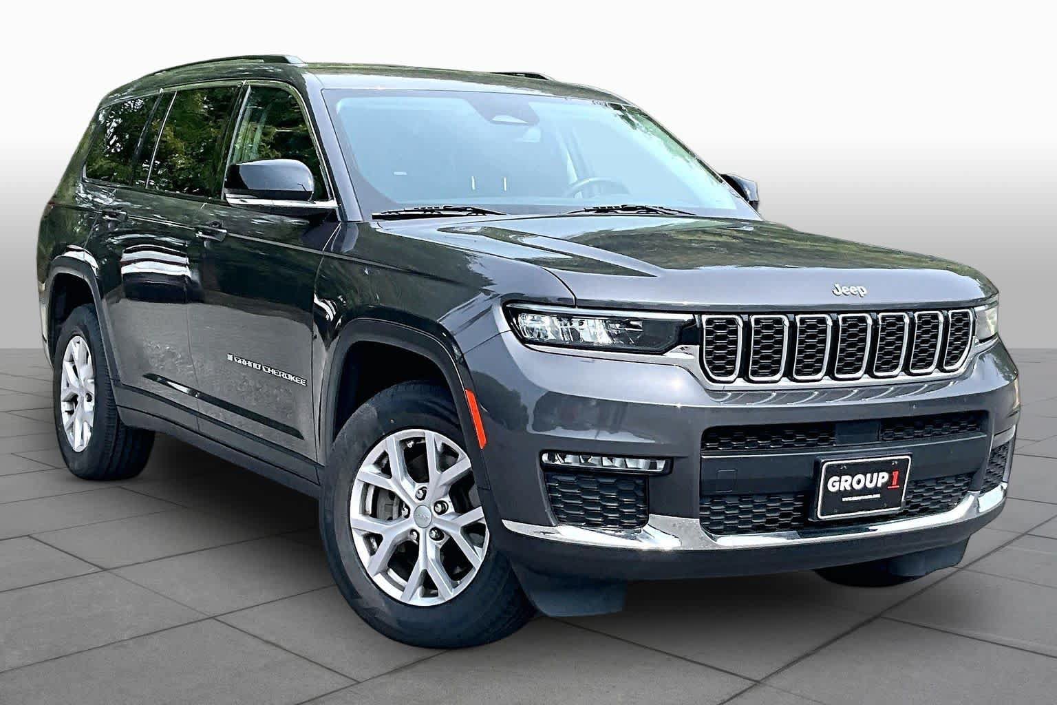 Used 2022 Jeep Grand Cherokee L Limited RWD image 3