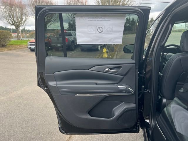 New 2026 Chevrolet Traverse LT w/ Midnight/Sport Edition image 11