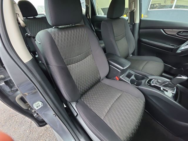 Certified 2020 Nissan Rogue S image 26