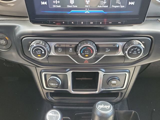 Used 2018 Jeep Wrangler Unlimited Sport AWD/4WD image 30