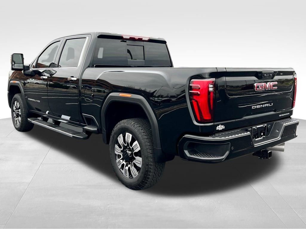 Used 2025 GMC Sierra 2500 Denali image 11