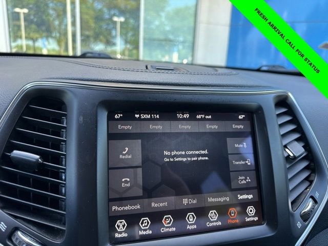 Used 2021 Jeep Cherokee Latitude Lux w/ Comfort/Convenience Group AWD/4WD image 18