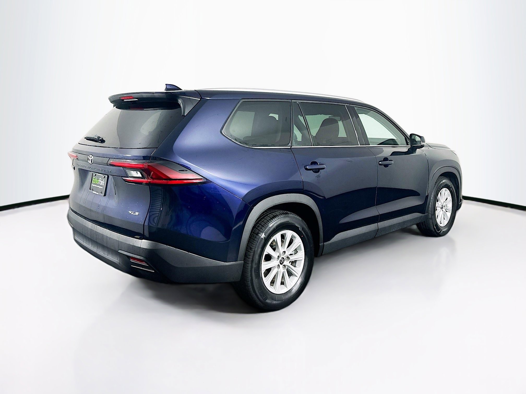 Used 2025 Toyota Grand Highlander FWD image 9