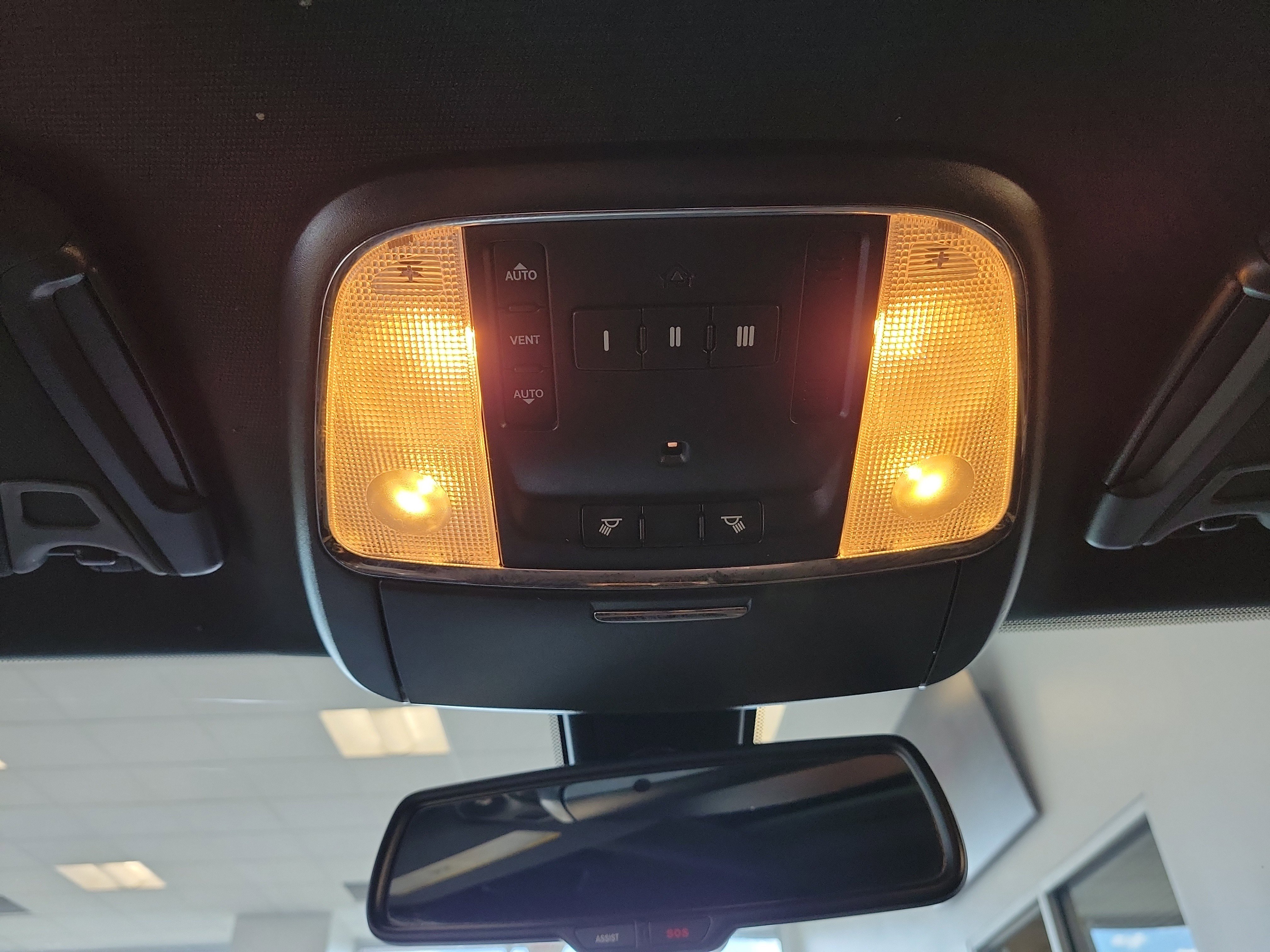 Used 2019 Dodge Charger R/T w/ Daytona Edition RWD image 27