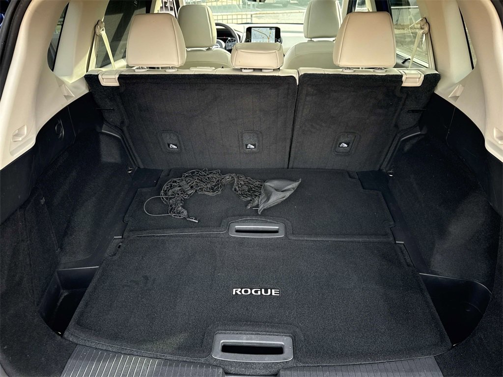 Used 2022 Nissan Rogue SL w/ SL Premium Package image 25
