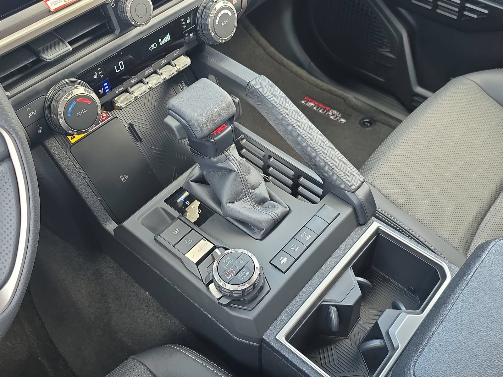 New 2026 Toyota 4Runner TRD Off-Road Premium w/ Tow Technology Package AWD/4WD image 21