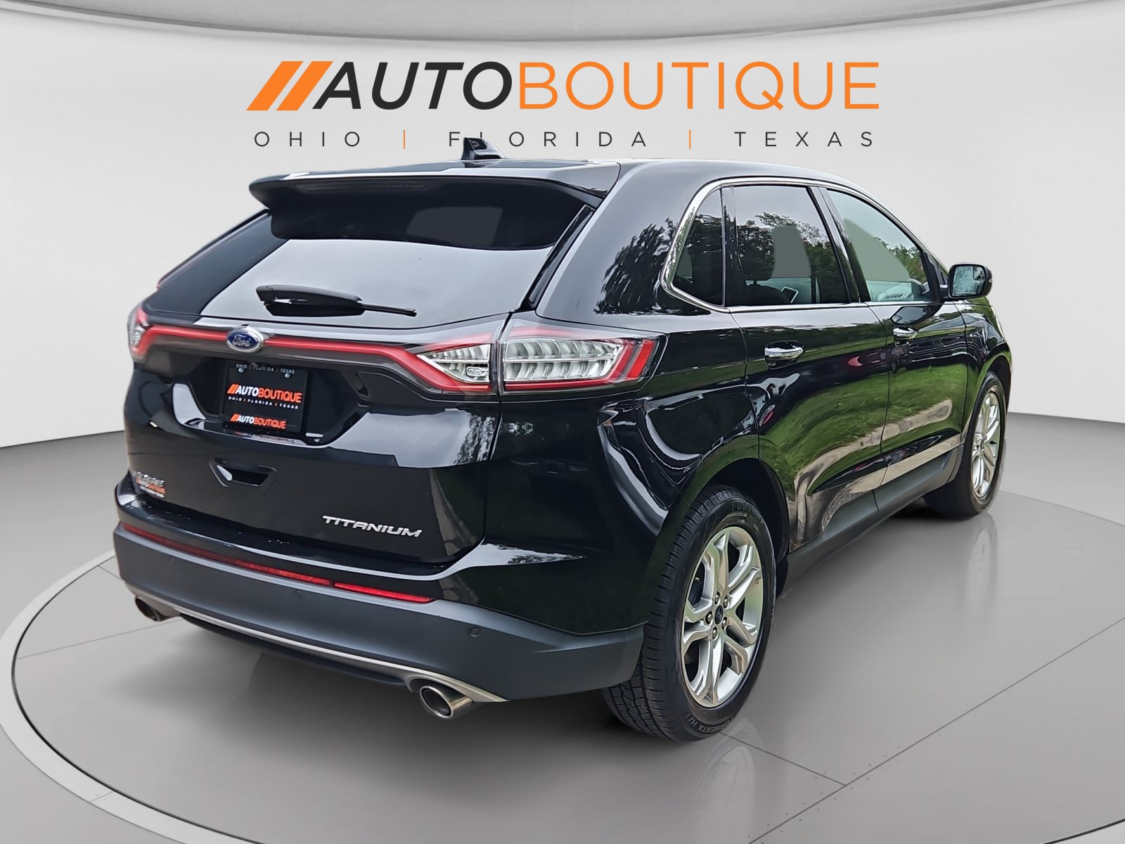 Used 2018 Ford Edge Titanium FWD image 5