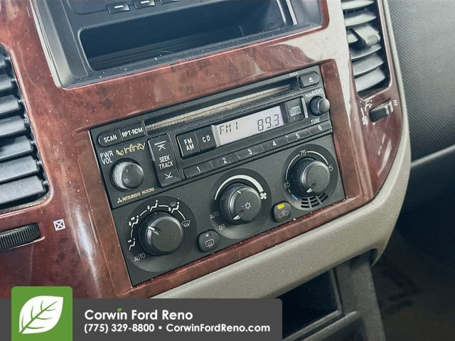 Used 2003 Mitsubishi Montero Limited AWD/4WD image 13