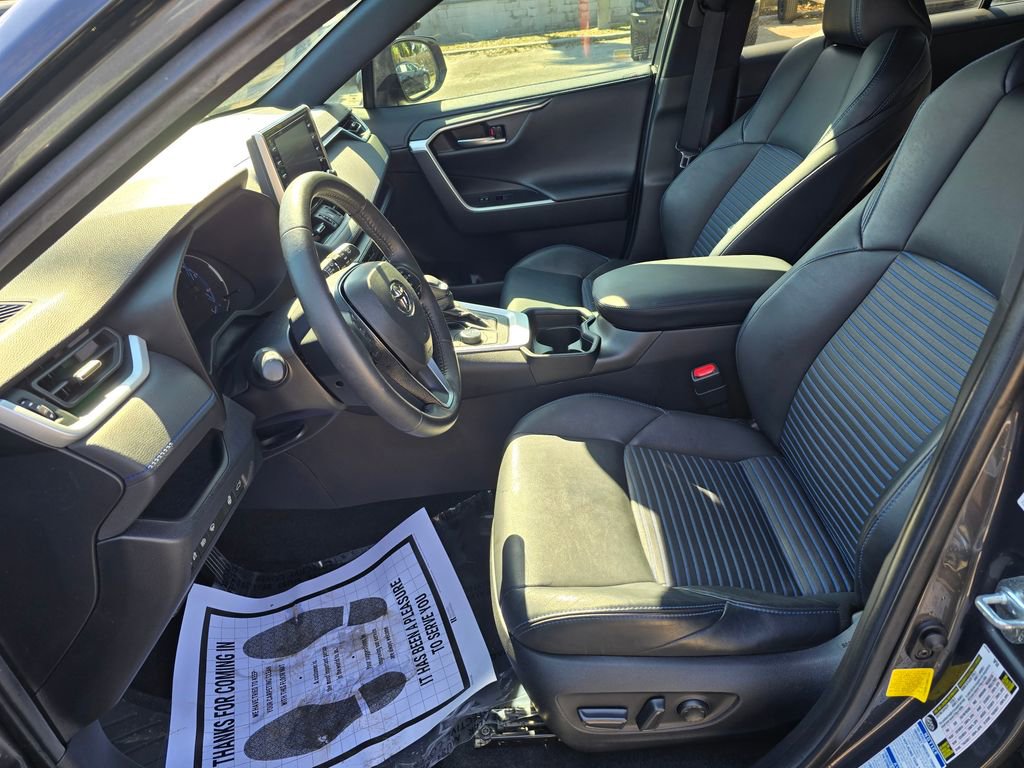 Used 2021 Toyota RAV4 XSE w/ XSE Grade Weather Package image 16