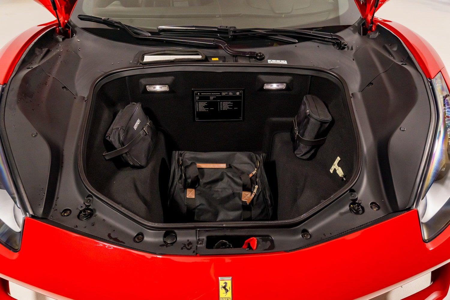 Used 2019 Ferrari 488 GTB RWD image 39