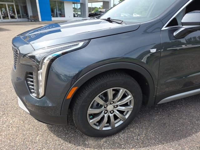Used 2021 Cadillac XT4 Premium Luxury w/ Sun And Sound Package AWD/4WD image 35