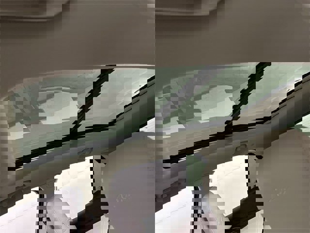 Used 2023 Buick Envision Avenir image 19