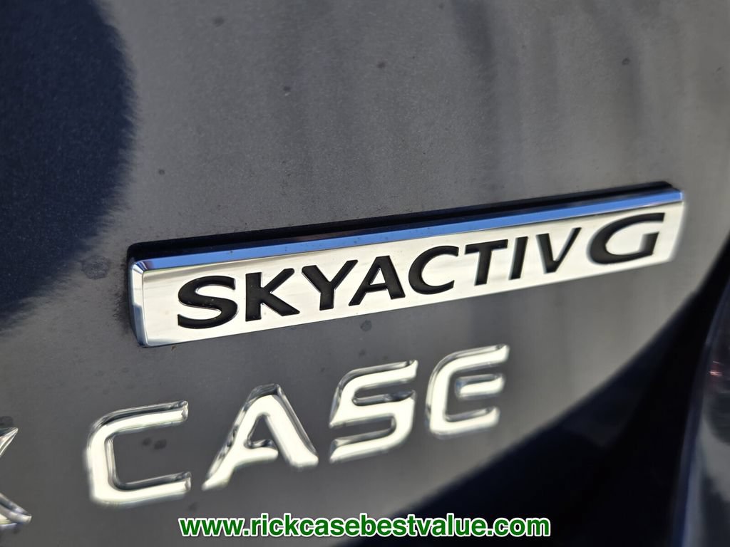 Used 2022 MAZDA MAZDA3 s FWD image 17