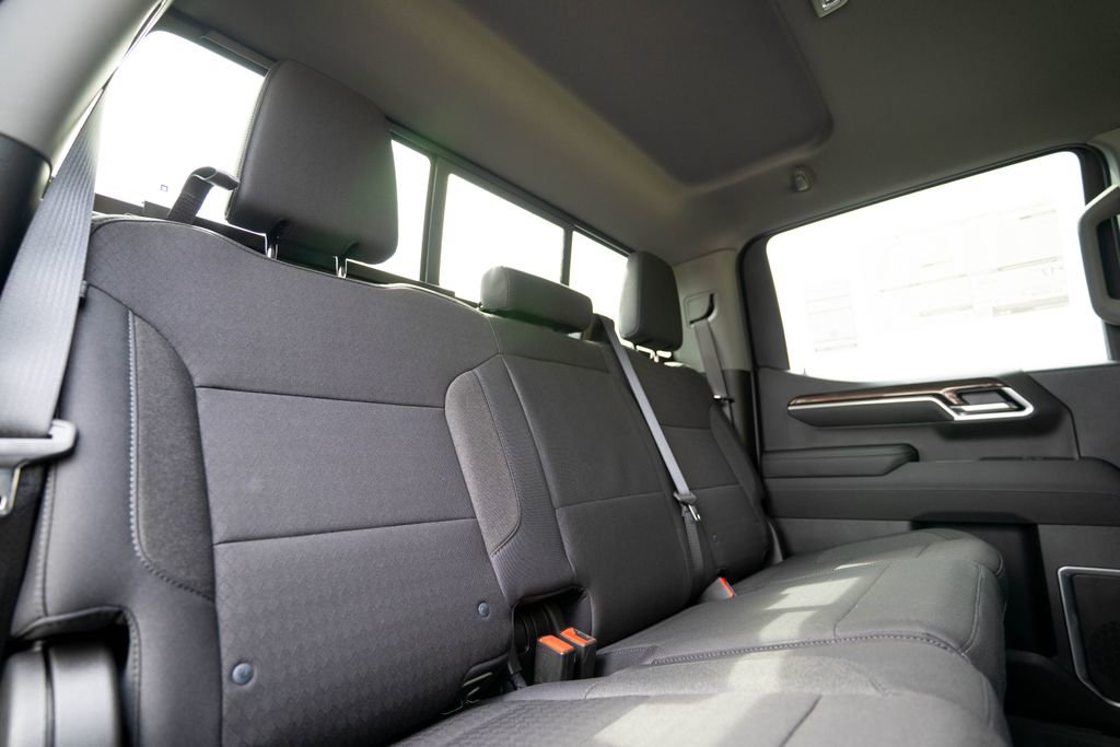 New 2026 Chevrolet Silverado 1500 LT image 38