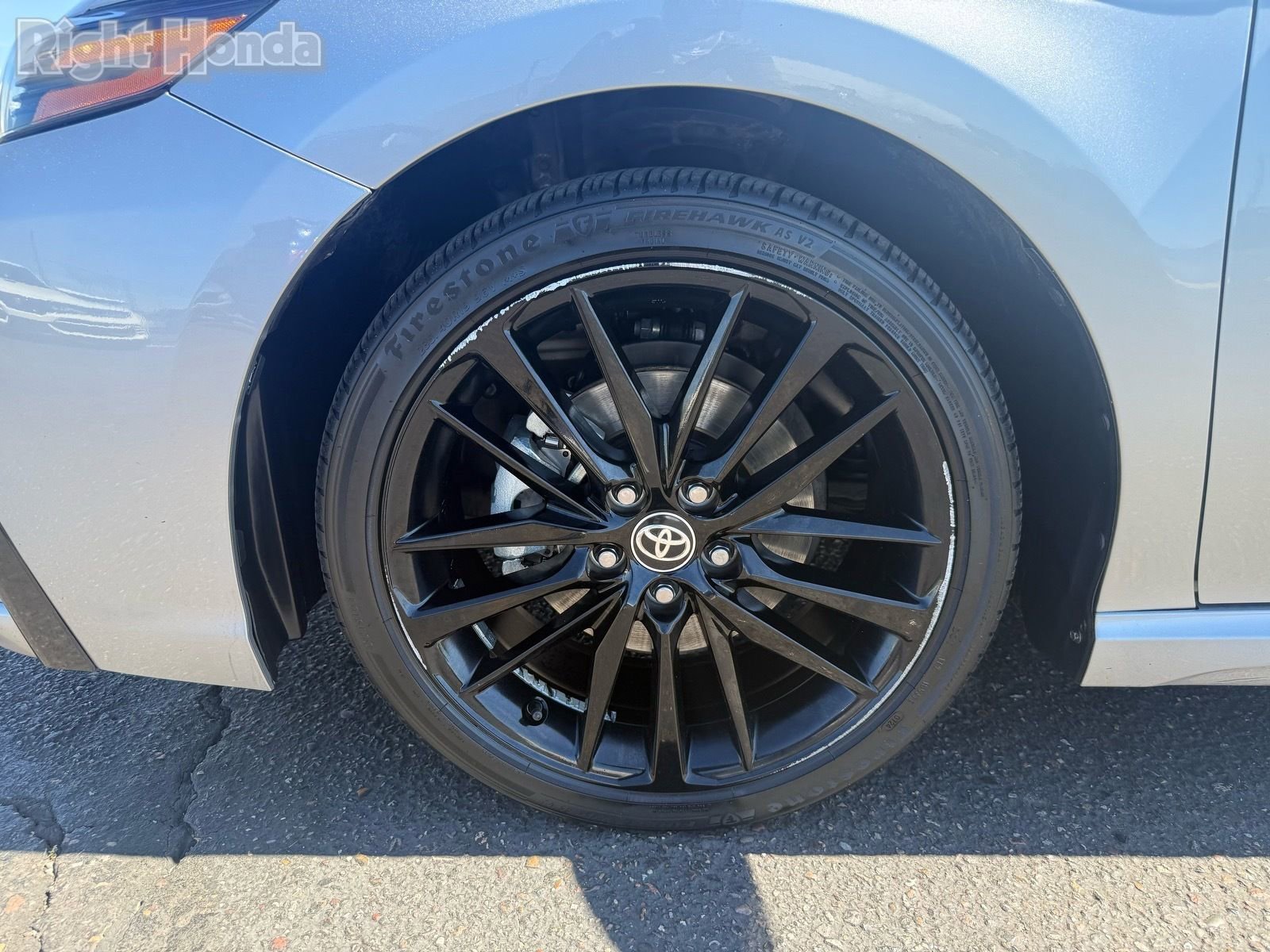 Used 2023 Toyota Camry XSE image 11