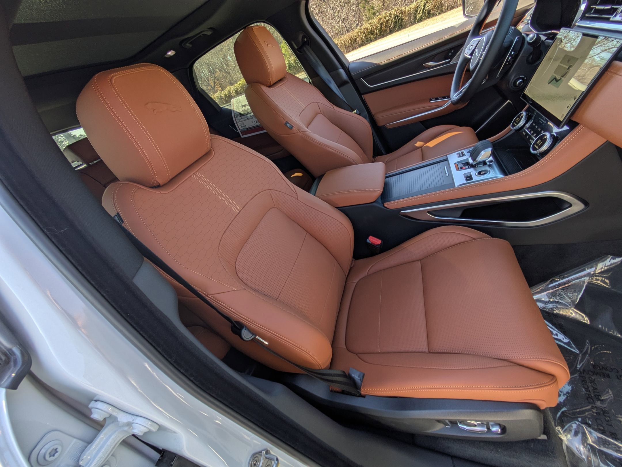 New 2026 Jaguar F-PACE R-Dynamic S image 31