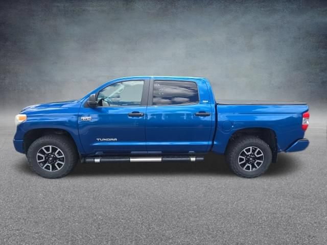 Used 2017 Toyota Tundra SR5 w/ SR5 Upgrade Package AWD/4WD image 6