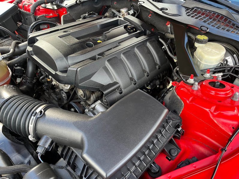 Used 2016 Ford Mustang Premium image 25