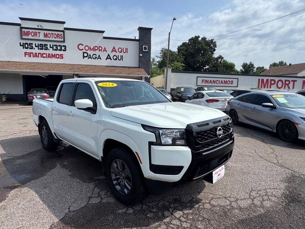 Used 2025 Nissan Frontier SV w/ Tow Package RWD image 3