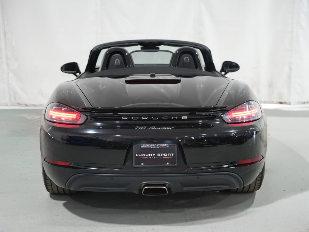 Used 2017 Porsche 718 Boxster RWD image 5