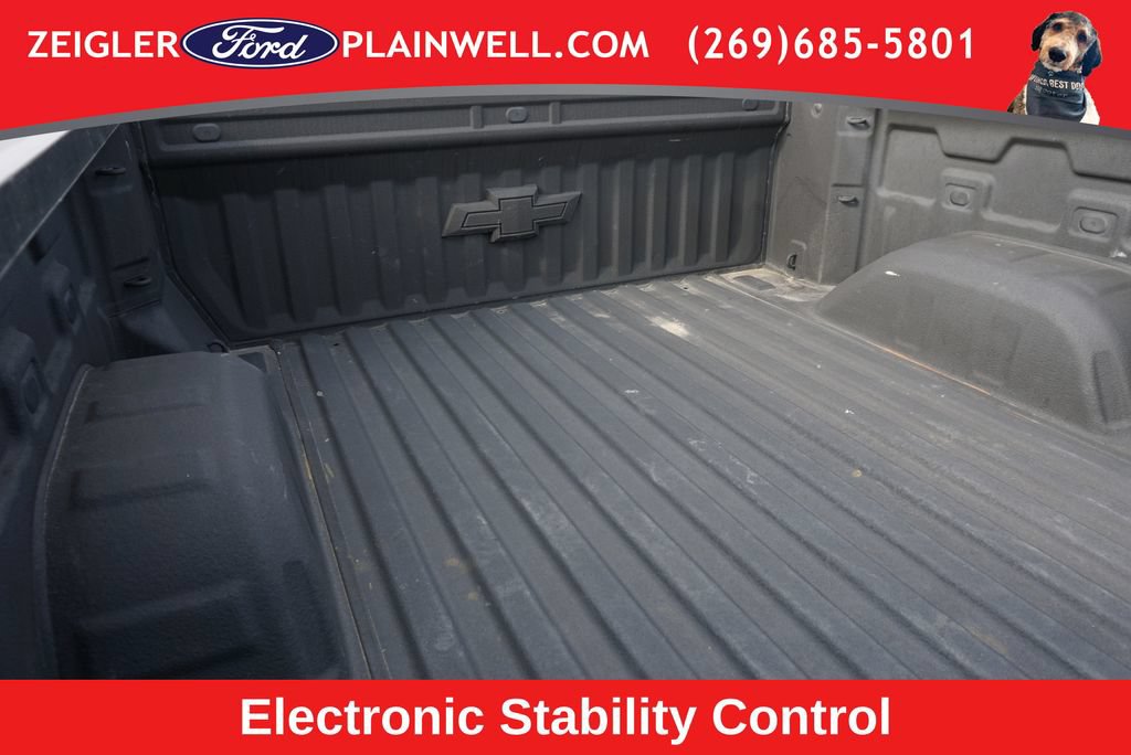 Used 2021 Chevrolet Silverado 1500 LT Trail Boss w/ Convenience Package II AWD/4WD image 10