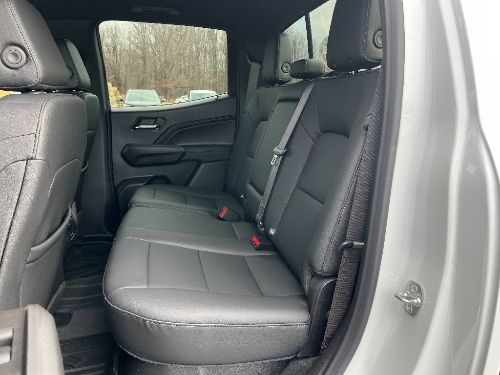 Used 2025 GMC Canyon Elevation w/ Convenience Package image 17