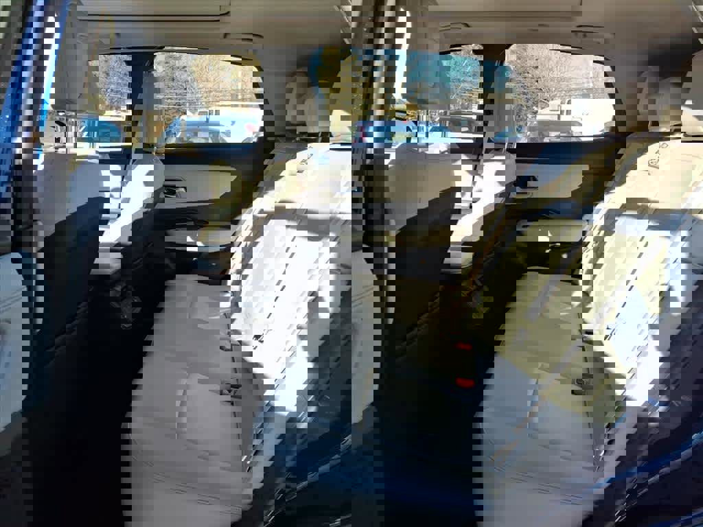 Certified 2023 Nissan Ariya FWD image 13