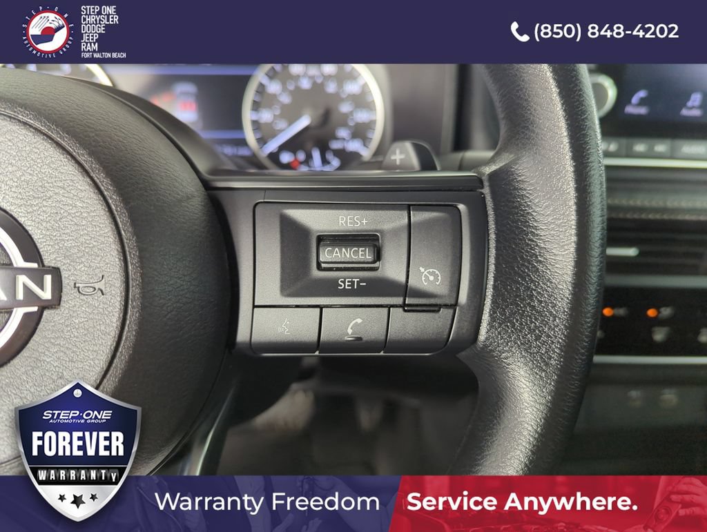 Used 2023 Nissan Rogue S FWD image 22