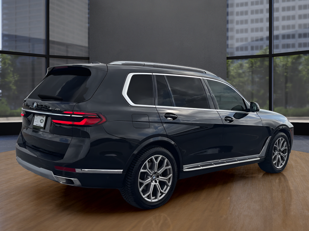 Used 2025 BMW X7 xDrive40i w/ Premium Package AWD/4WD image 5