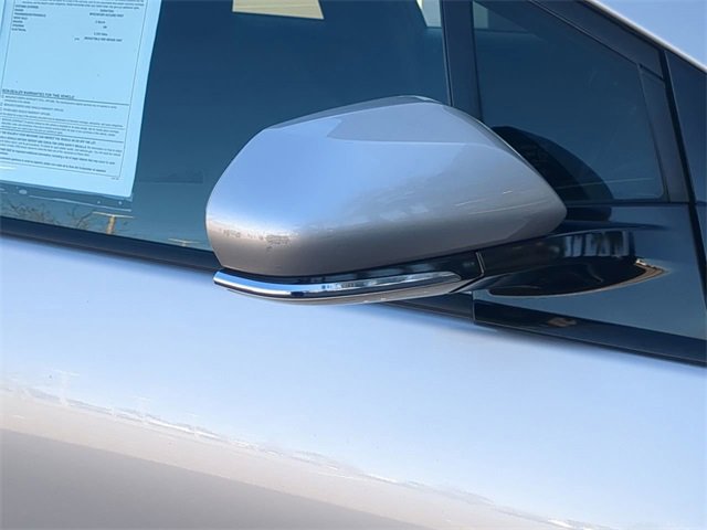 Used 2019 Toyota Prius Prime Advanced image 12