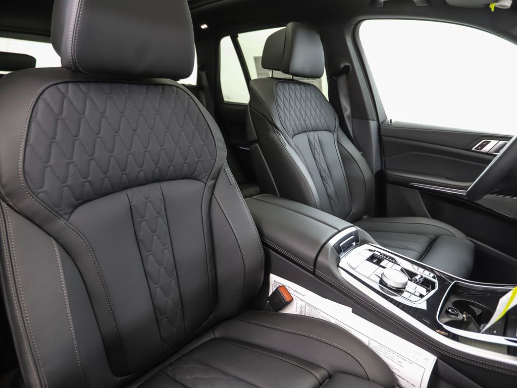 New 2026 BMW X5 xDrive40i w/ Executive Package image 31