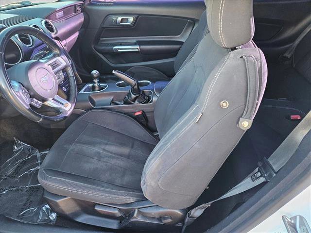 Used 2018 Ford Mustang Coupe image 15