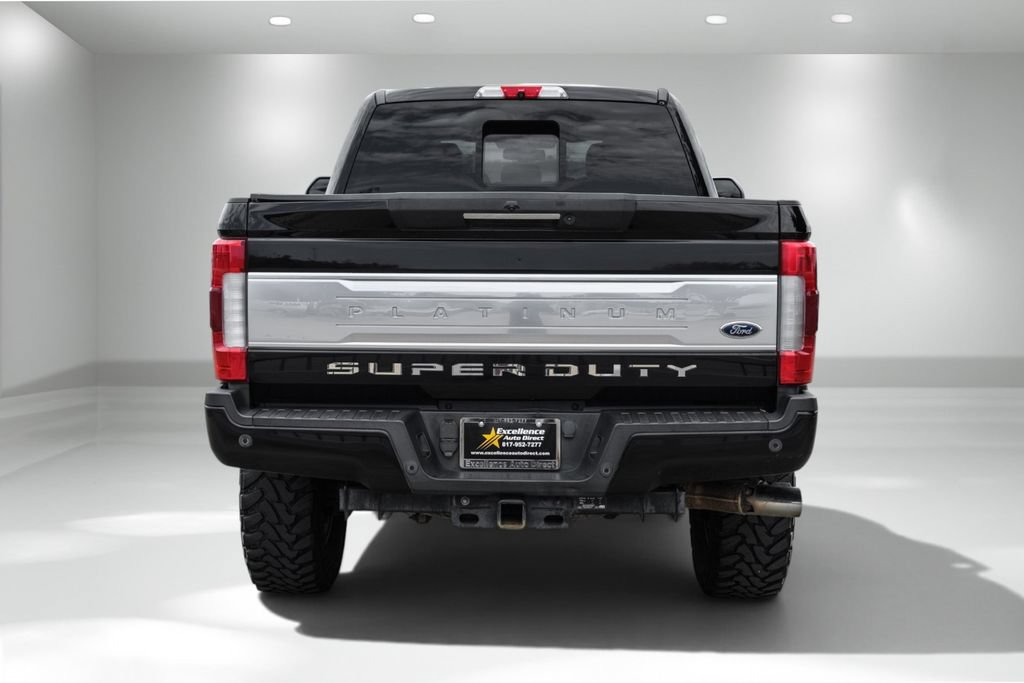 Used 2017 Ford F250 Platinum w/ Platinum Ultimate Package AWD/4WD image 8