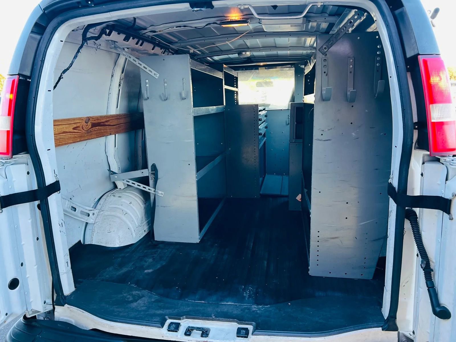 Used 2013 Chevrolet Express 2500 image 13