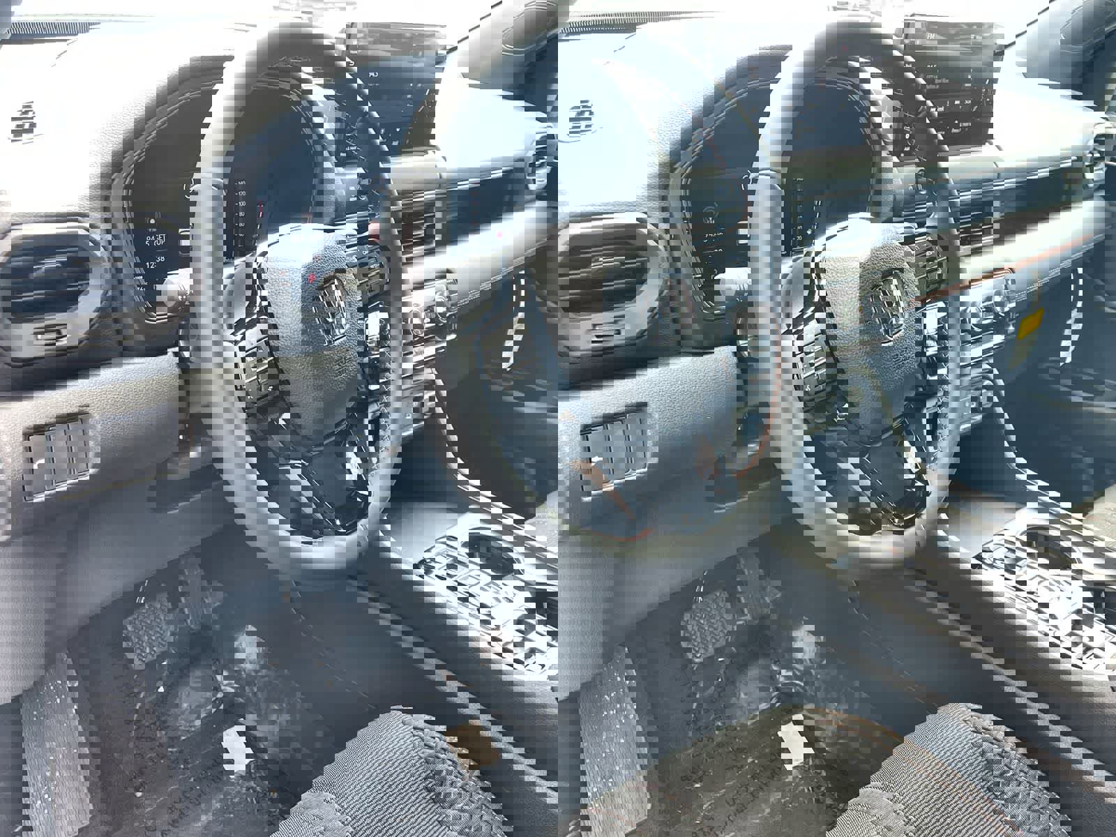 New 2026 Honda Pilot Sport image 13