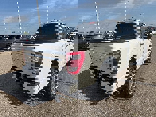 Used 2023 Ford F150 Limited image 3