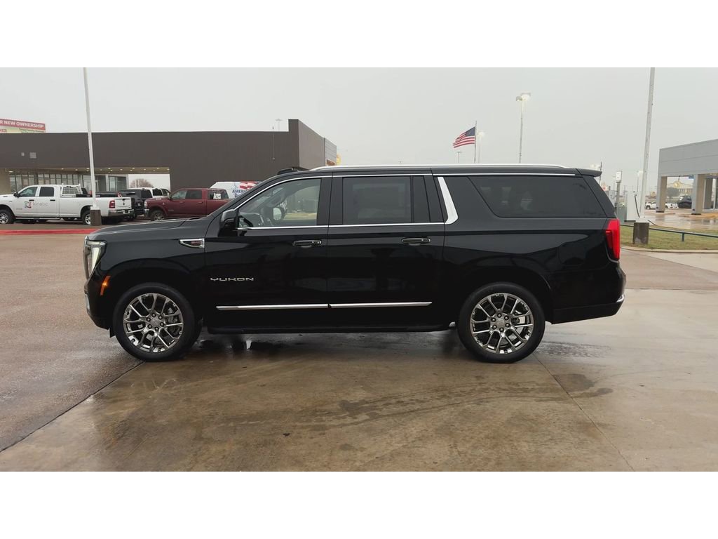 New 2026 GMC Yukon XL Elevation w/ LPO, Floor Liner Package AWD/4WD image 5