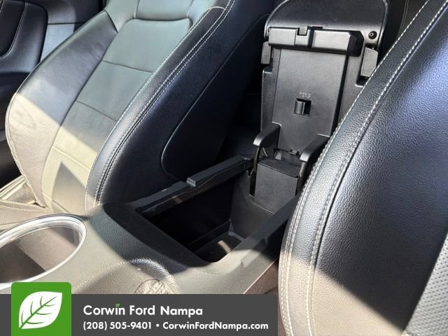 Used 2019 Ford Mustang Premium RWD image 23