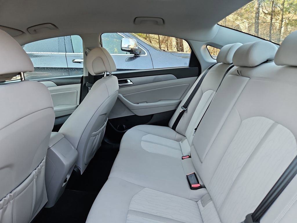 Used 2016 Hyundai Sonata SE image 27