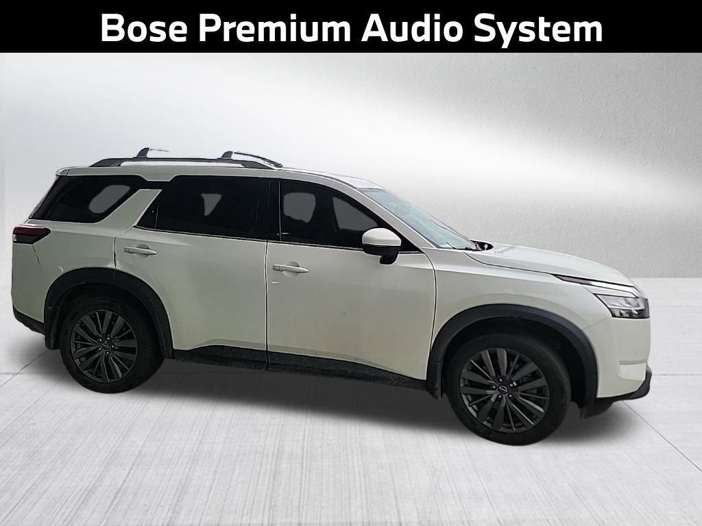 Used 2022 Nissan Pathfinder SL w/ SL Premium Package image 5