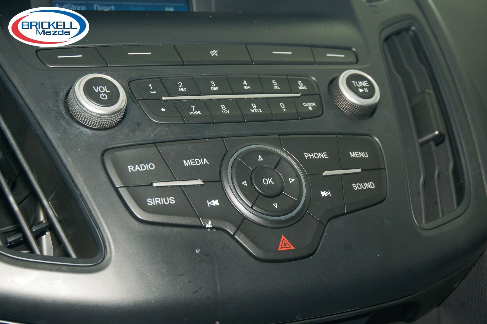 Used 2018 Ford Focus SE FWD image 23