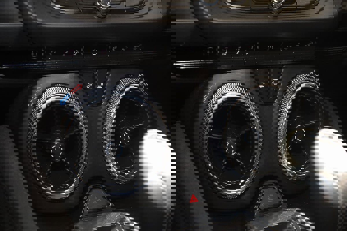 Used 2017 Chevrolet Camaro SS image 38