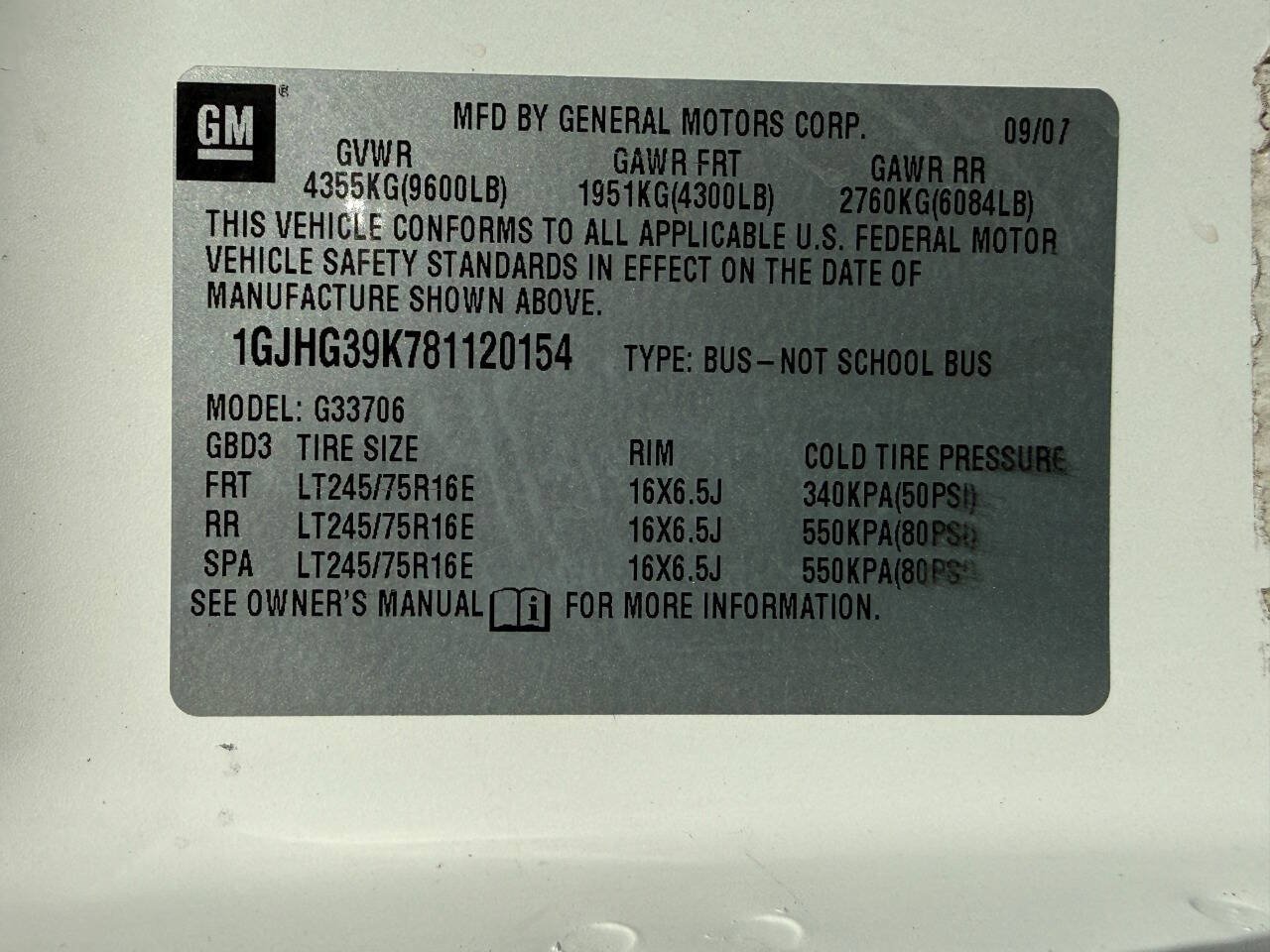 Used 2008 GMC Savana 3500 Extended Passenger w/ LT Preferred Equipment Group RWD image 39