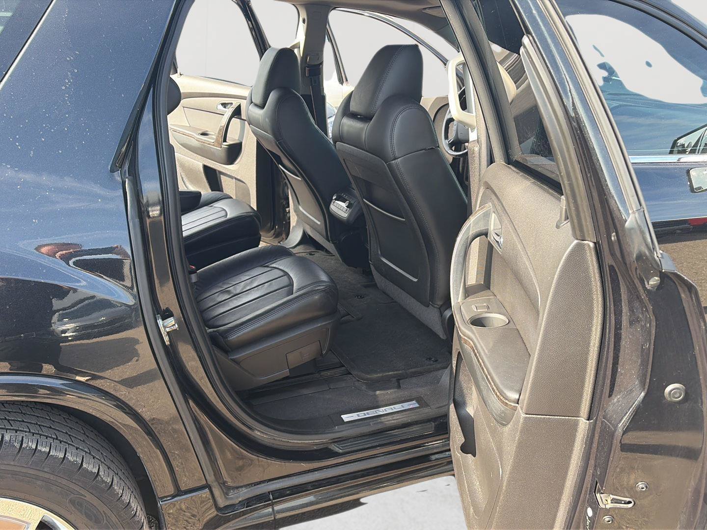 Used 2012 GMC Acadia Denali FWD image 15